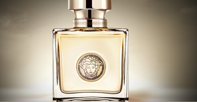 versace pour femme review