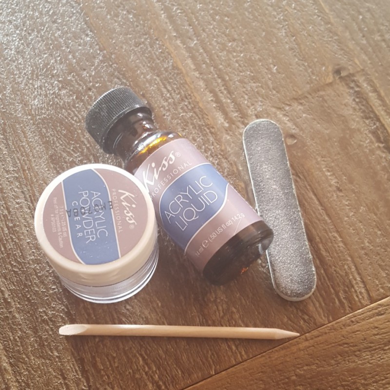 Amazon.com: KISS Salon Acrylic French Nail Manicure Set, Petite Length,  Square, “ Crush Hour”, Nail Kit Includes Pink Gel Nail Glue (Net Wt. 2 g /  0.07oz.), Mini File, Manicure Stick, and