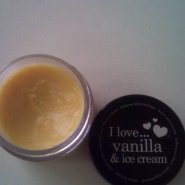 I love.. vanilla &amp; ice cream glossy lip balm