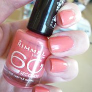 Rimmel 60 Seconds Nail Polish in 415 Instyle Coral