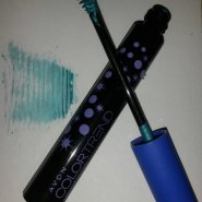 AVON COLORTREND COLOURED MASCARA (in turquoise tango)