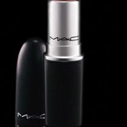 MAC Lipstick in Fluid
