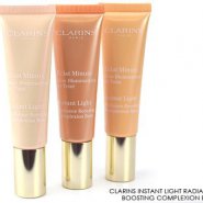 CLARINS Instant Light Radiance Boosting Complexion Base