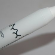 NYX Jumbo Eye Pencil In 604 Milk