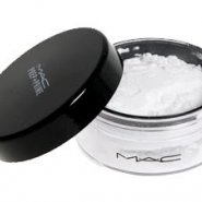 MAC Prep and Prime Transparent Finishing Powder