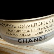 Chanel natural Finish Loose Powder