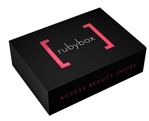 Unboxing August Rubybox
