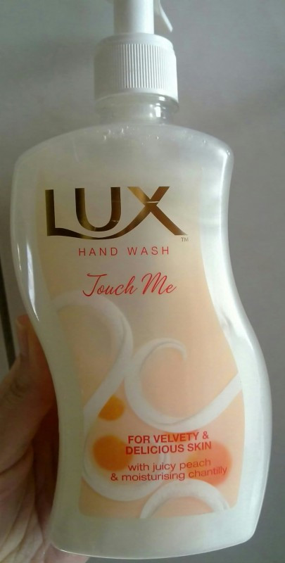 Lux Touch Me Handwash