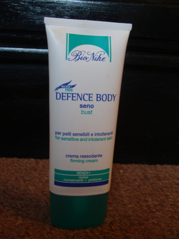 BioNike Defense Bust Firming Cream