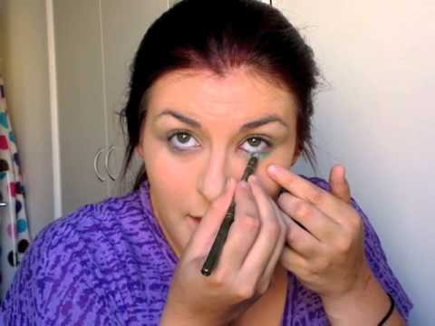 No Mirror Makeup #3 (Amy Saville)