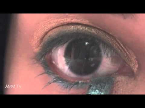 How to Use Pigment Eye Shadow