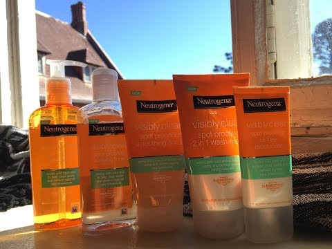 Neutrogena Visibly Clear Spot Proofing Range Review by Phozie Qwemesha