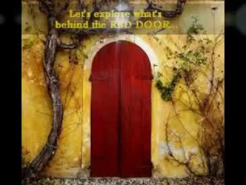 Elizabeth Arden Red Door - My Favourite Fragrance Review