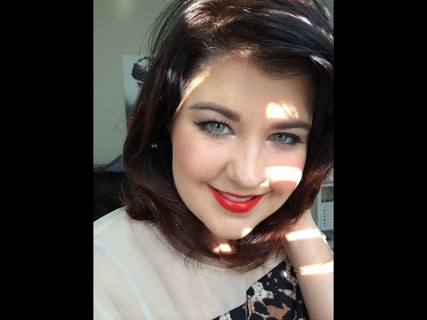 Rock that RED lips (red lips and cat flick)/Make-up tutorial
