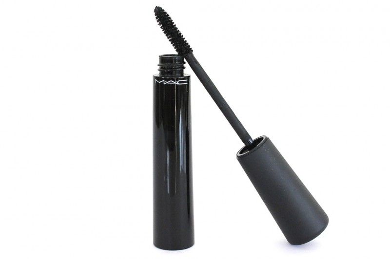 Read more about the article MAC Mineralize Multi-Effect Lash