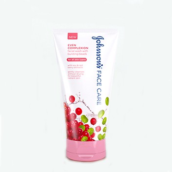 Read more about the article Johnson’s® Even Complexion Facial Wash