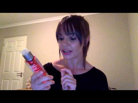 You are currently viewing John Frieda Frizz Ease Range Product Review Club